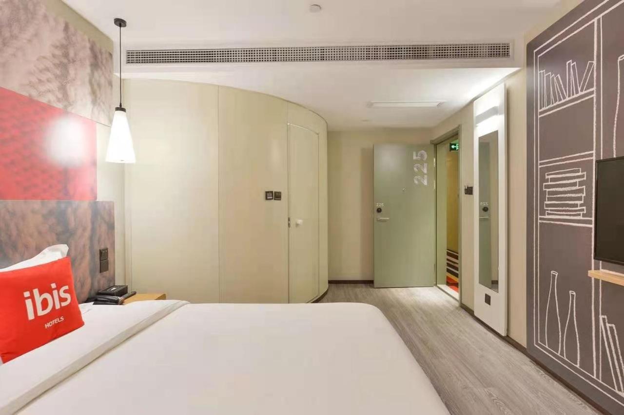 Ibis Shanghai North The Bund Zhoujiazui Road Exteriör bild