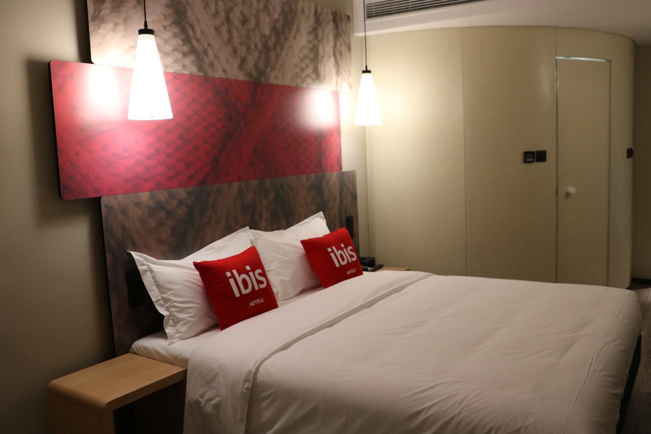 Ibis Shanghai North The Bund Zhoujiazui Road Exteriör bild