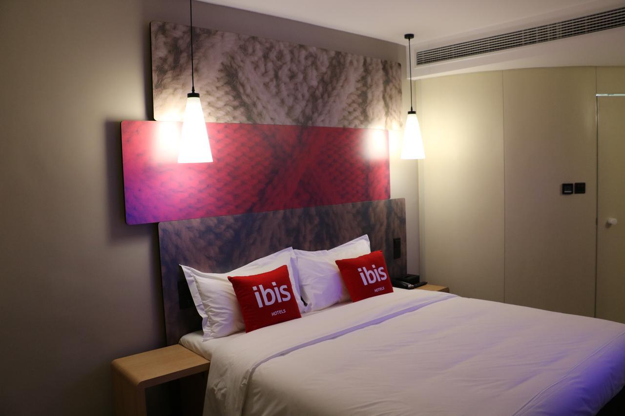 Ibis Shanghai North The Bund Zhoujiazui Road Exteriör bild